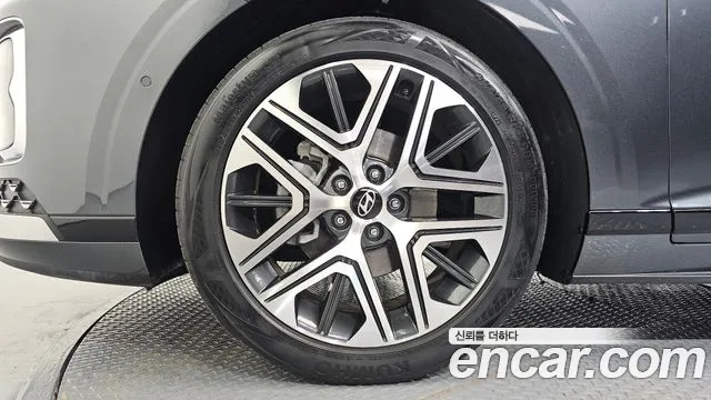 Hyundai Grandeur GN7 — Фото автомобиля 5