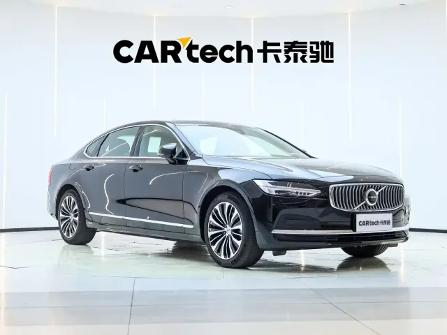 Volvo S90 — Фото автомобиля 3