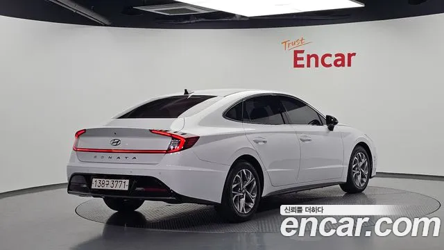 Hyundai Sonata — Фото автомобиля 2