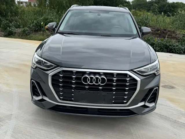 Audi Q3 — Фото автомобиля 2
