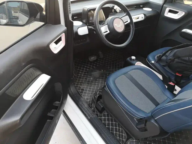 Wuling Hongguang Mini EV — Фото автомобиля 15