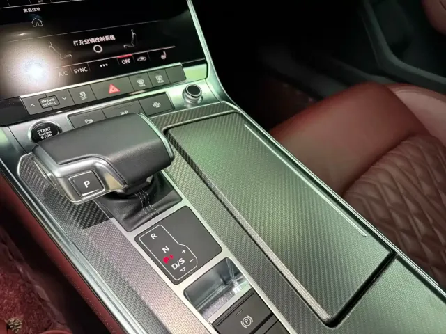 Audi A7L — Фото автомобиля 18
