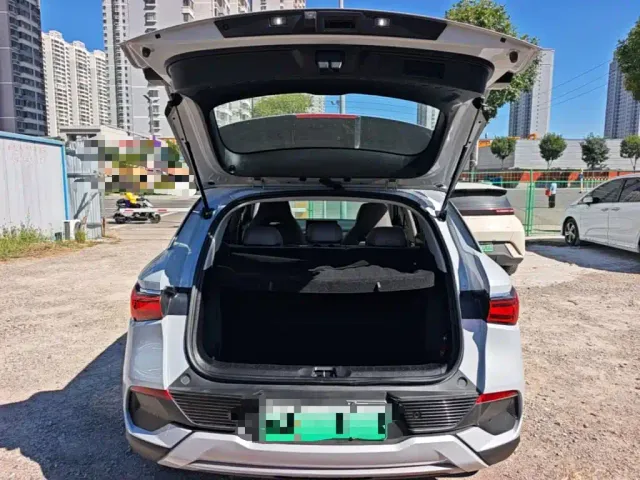 BYD Yuan PLUS — Фото автомобиля 18
