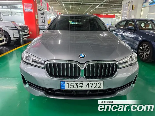 BMW 5 Series G30 — Фото автомобиля 2