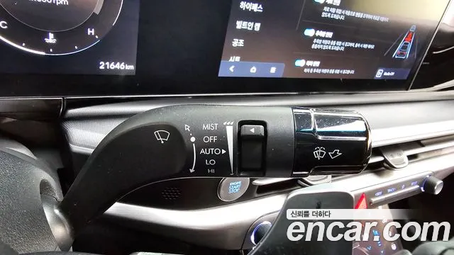Hyundai Grandeur GN7 — Фото автомобиля 27