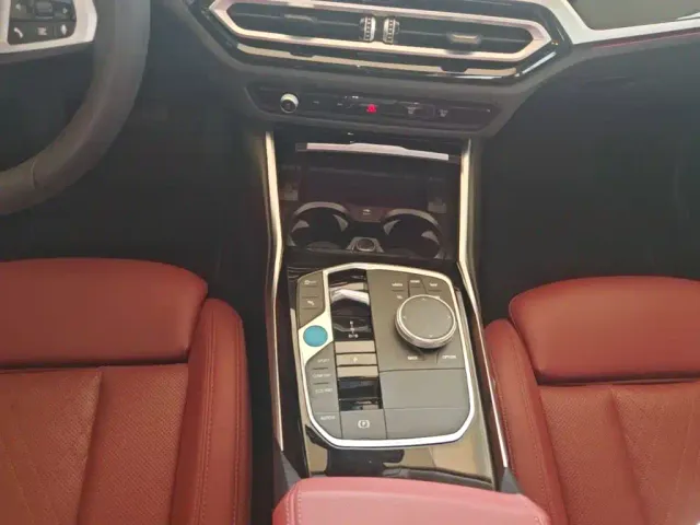 BMW i3 — Фото автомобиля 13