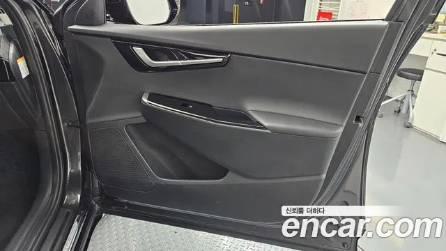 Kia EV6 Long Range — Фото автомобиля 24