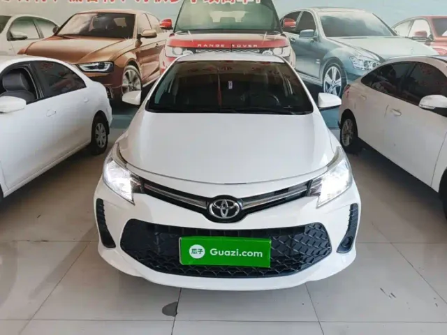 Toyota Vios FS — Фото автомобиля 2