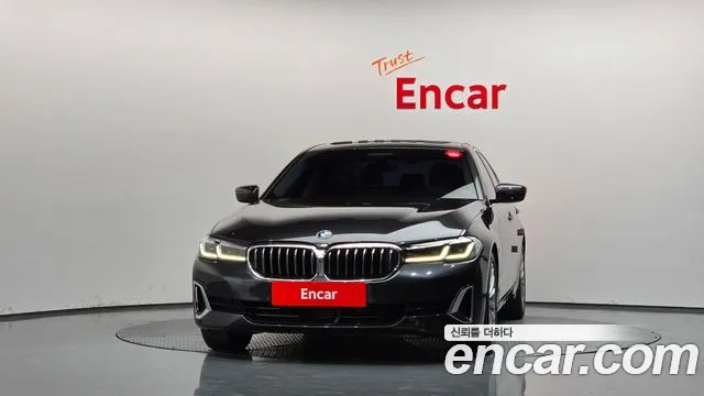 BMW 5-Series — Фото автомобиля 3
