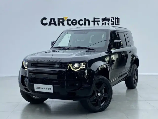 Land Rover Defender — Фото автомобиля 10