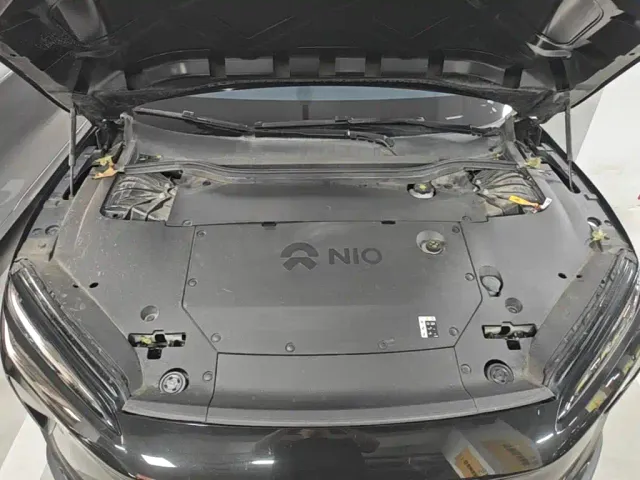 Nio ET5 — Фото автомобиля 19