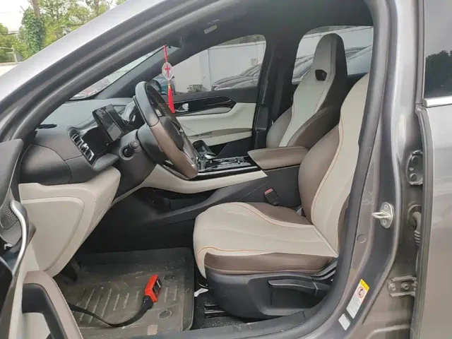 BYD Qin PLUS — Фото автомобиля 14