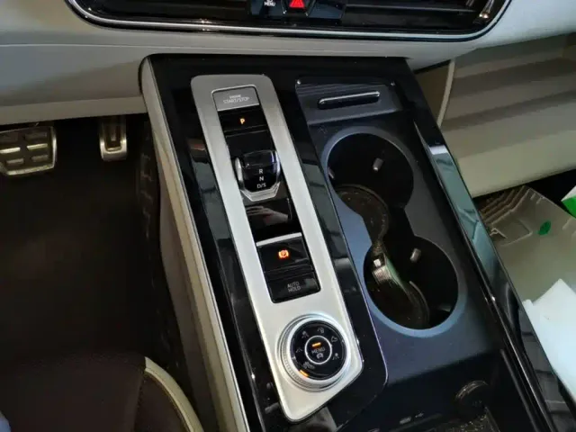 Volkswagen Talagon — Фото автомобиля 13