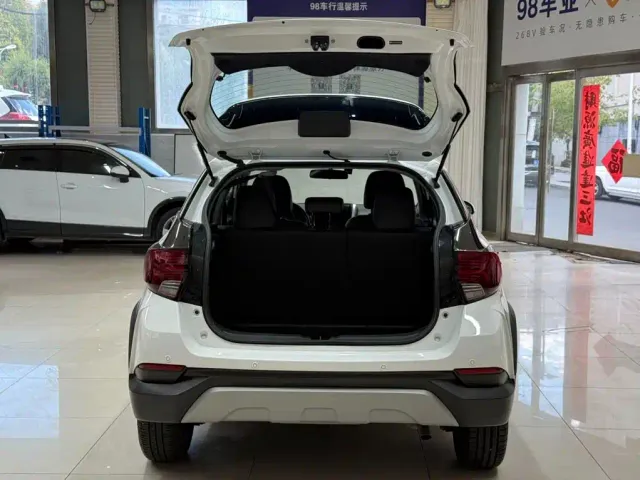 Toyota YARiS L Zhi Xuan — Фото автомобиля 22