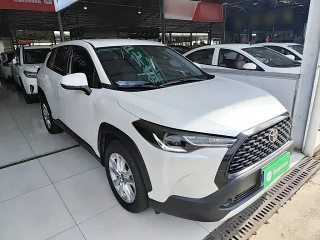 Toyota Corolla Cross — Фото автомобиля 21