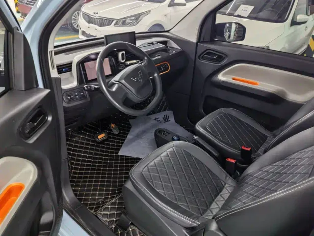 Wuling Hongguang Mini EV — Фото автомобиля 18