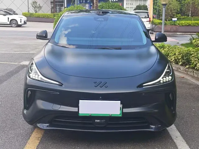 IM Motors LS6 — Фото автомобиля 2