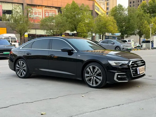 Audi A6L — Фото автомобиля 3
