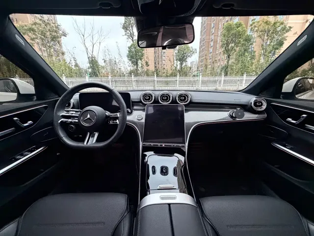 Mercedes-Benz C-Class — Фото автомобиля 14