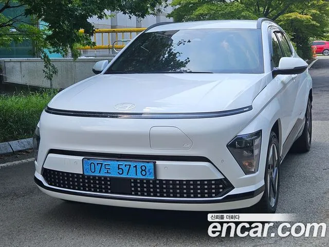 Hyundai Kona — Фото автомобиля 3