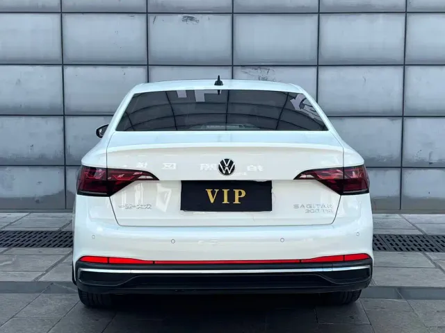 Volkswagen Sagitar — Фото автомобиля 13