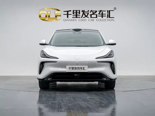 IM Motors LS6 — Фото автомобиля 6
