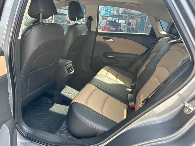 Chevrolet Monza — Фото автомобиля 12