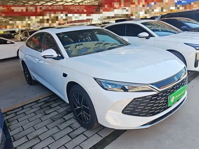 BYD Qin L — Фото автомобиля 3