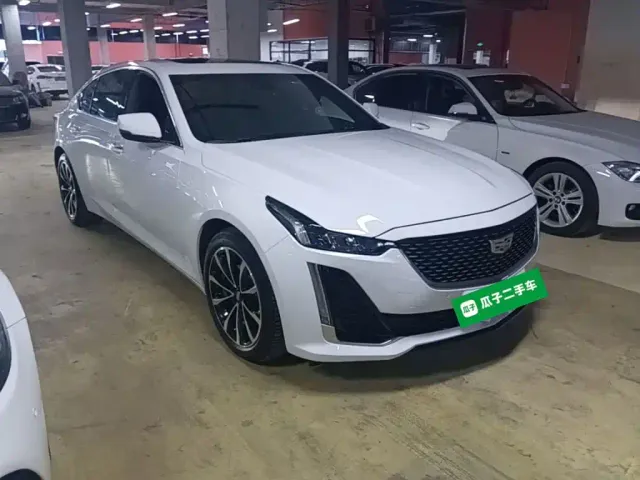 Cadillac CT5 — Фото автомобиля 3
