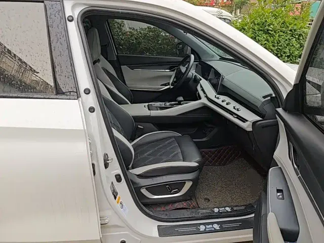Changan CS75 Plus — Фото автомобиля 24
