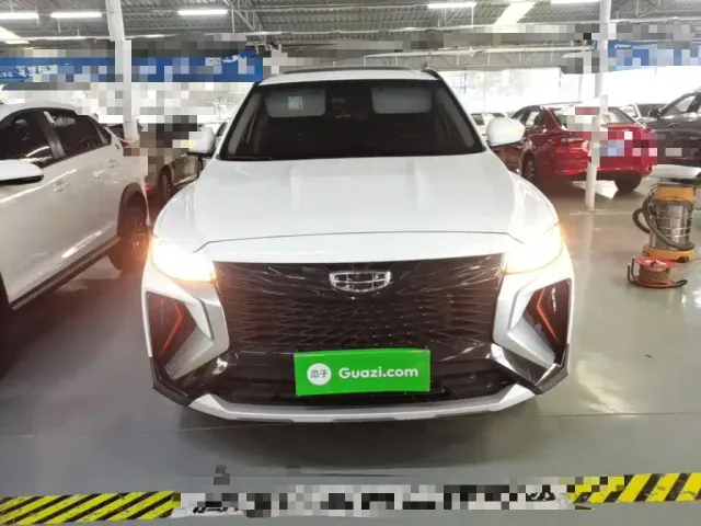 Geely Boyue — Фото автомобиля 2