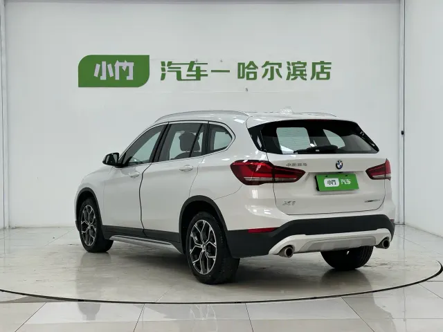 BMW X1 — Фото автомобиля 4