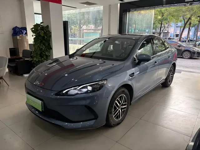 Фотография автомобиля — BYD Seal 05 DM-i