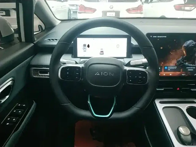 GAC Aion Y — Фото автомобиля 10