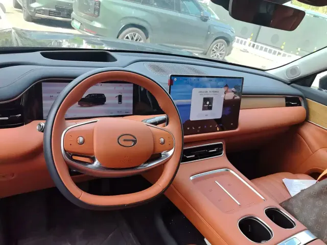 GAC Trumpchi Xiangwang S9 — Фото автомобиля 10
