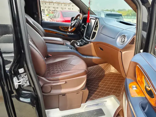 Mercedes-Benz Vito — Фото автомобиля 13