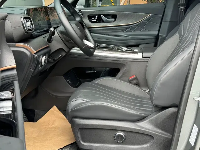 Chery Tiggo 9 — Фото автомобиля 4