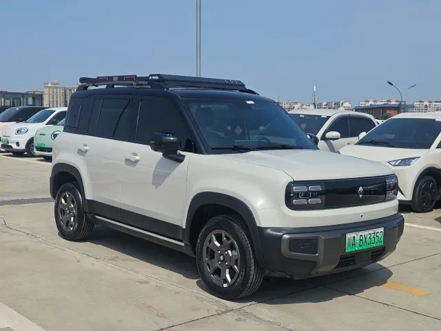 Baojun Yep Plus — Фото автомобиля 8