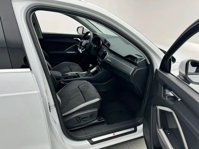 Audi Q3 — Фото автомобиля 7