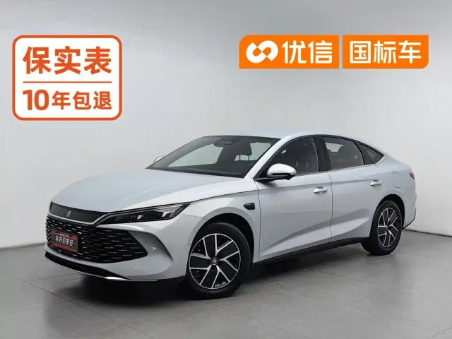 Фотография автомобиля — BYD Qin L