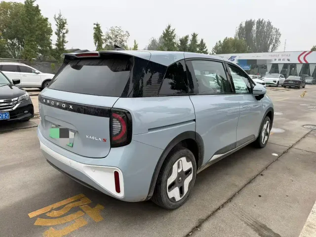 Arcfox Kaola S — Фото автомобиля 7