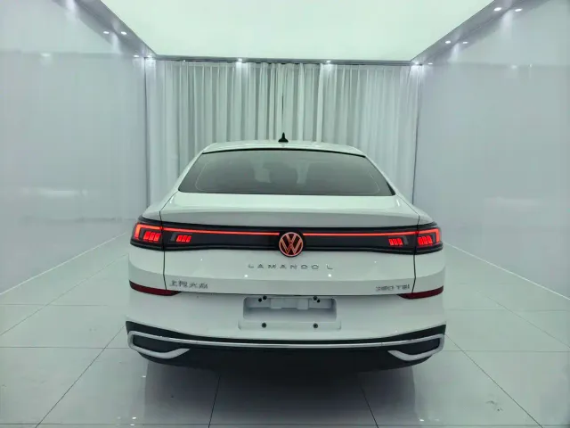 Volkswagen Lamando — Фото автомобиля 4