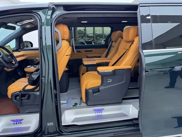 Geely Yizhen L380 — Фото автомобиля 8