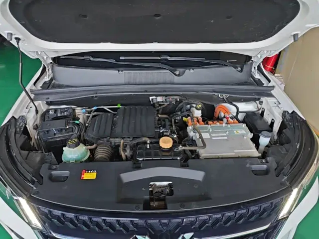 Wuling Asta — Фото автомобиля 19