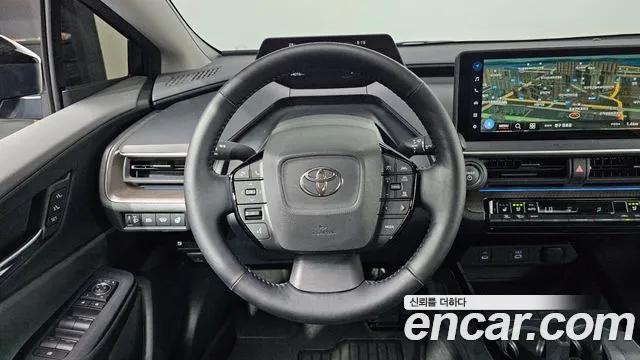 Toyota Prius — Фото автомобиля 13