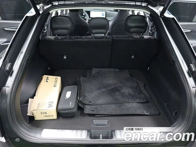 Kia EV6 — Фото автомобиля 5