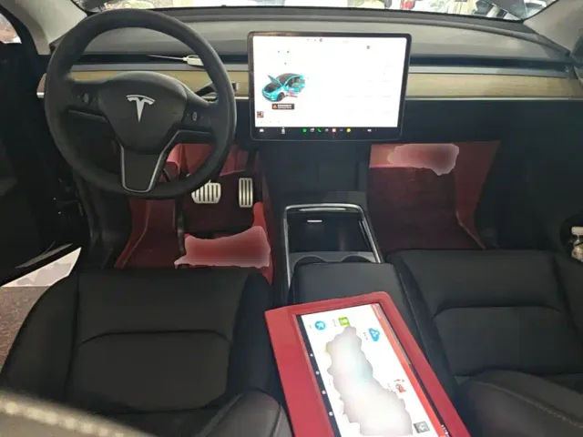 Tesla Model Y — Фото автомобиля 9