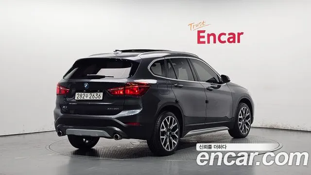 BMW X1 — Фото автомобиля 2