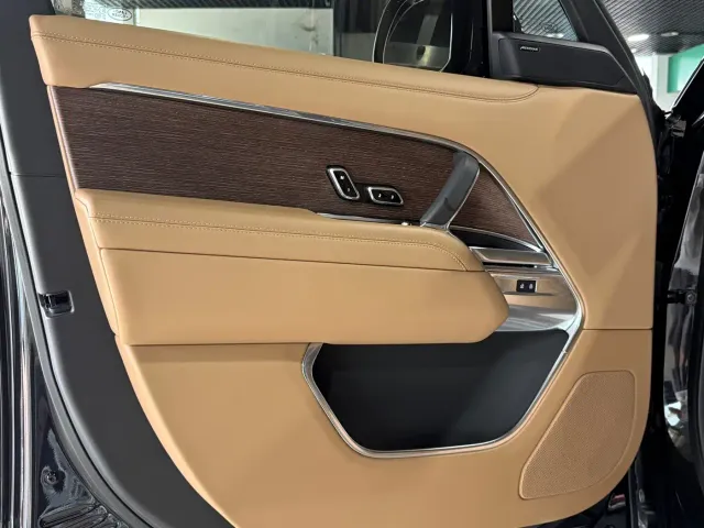 Land Rover Range Rover — Фото автомобиля 9