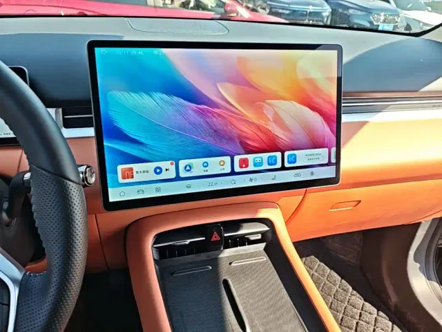 Landian E5 PLUS — Фото автомобиля 12